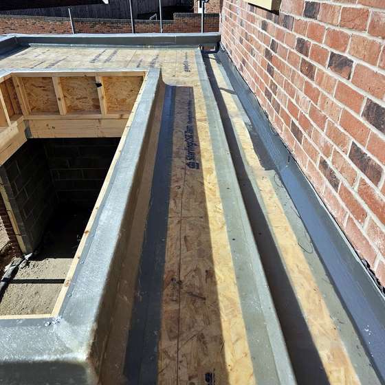 The deck and upstands before the GRP