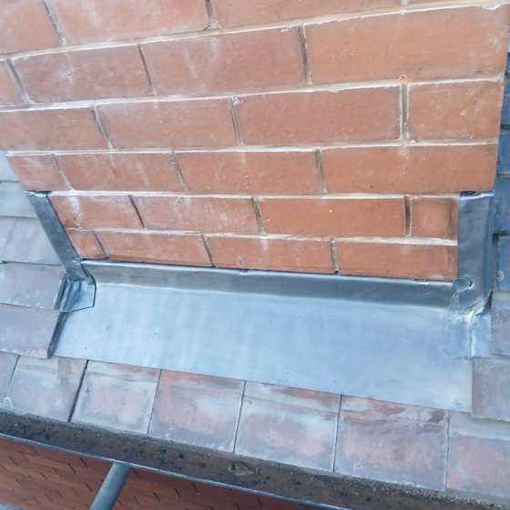 Chimney apron